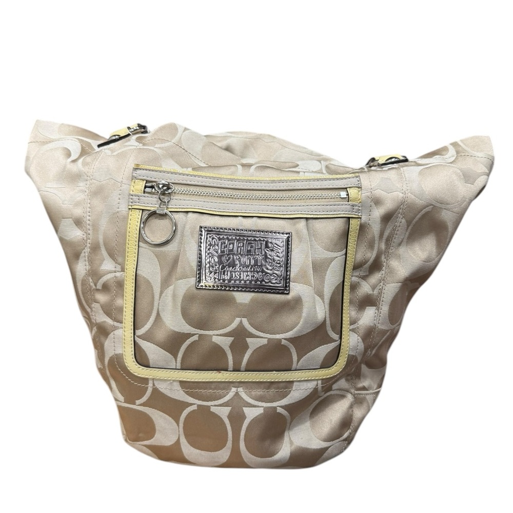 Coach Poppy Signature Tote